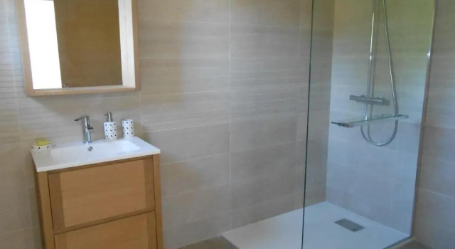 Студия Studio Independant Mios Bourg