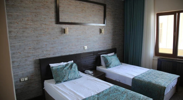 Omtel Hotel, Забронировать Отель  