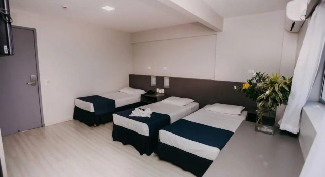 Трёхместный номер Standard Pajuçara Hotel Express