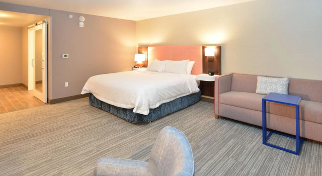 Двухместный номер Standard Hampton Inn & Suites Menomonie-UW Stout