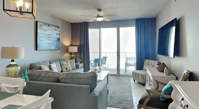 Majestic Sun by Panhandle Getaways, Rezerwuj Hotel Hotele w Emerald Coast z parkingiem, Parking