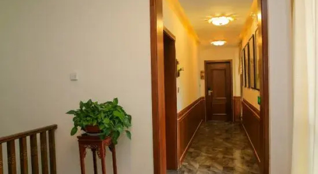 Yinzuo Junlan Hostel, Varaa Hostelli Edulliset hotellit kohteessa Shandong