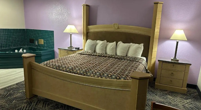 Люкс Deluxe Baymont by Wyndham Omaha SW