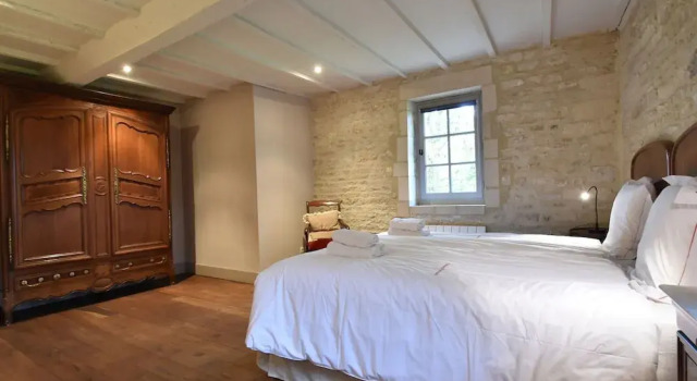 Коттедж Classic с 6 комнатами Luxurious Mansion in Castle Grounds in Lantheuil