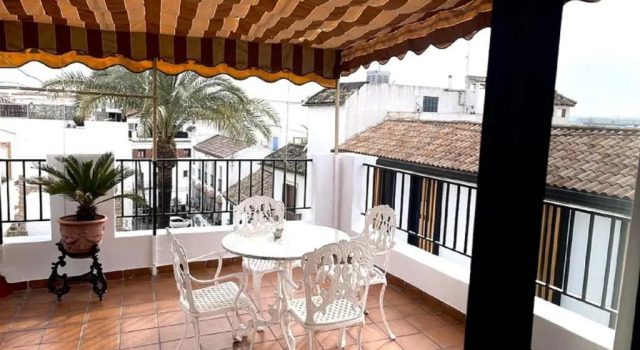 Четырёхместный номер Standard Hostal Almanzor