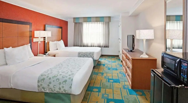 Norwood Inn & Suites Merrillville, Prenota Hotel Merrillville Indiana