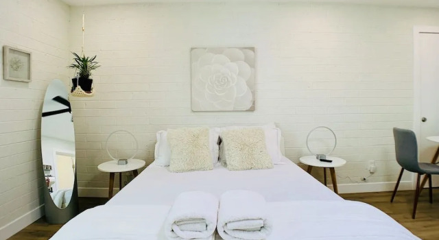 Hidden Gem in Old Town-Studio W-Pool