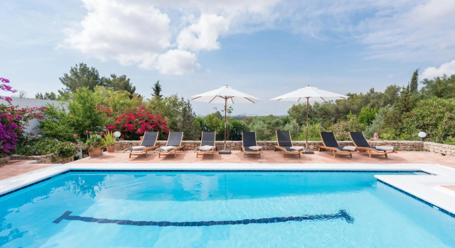 Pretty Villa in Santa Gertrudis de Fruitera with Private Pool, Забронировать Вилла Санта-Гертрудис-де-Фруитера Ибица