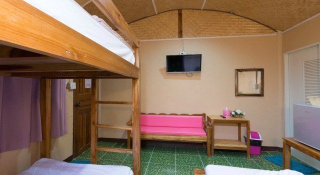 Rabiangmai Homestay And Farm, Забронировать Фермерский дом Канчанабури провинция Канчанабури