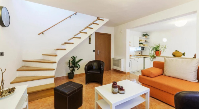 Nice Home in Pula With Wifi and 2 Bedrooms