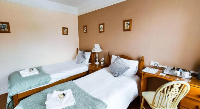Двухместный номер Economy Pickwicks Guest House