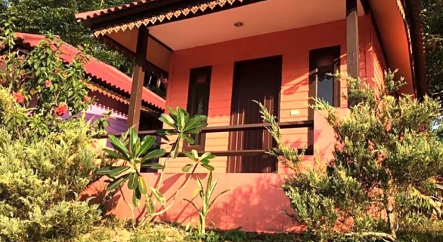 Бунгало Phu Panwa Resort