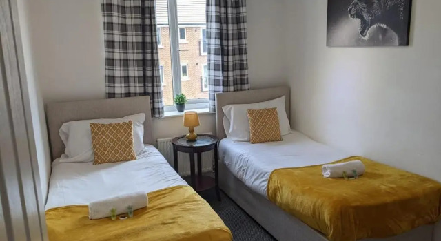 MBIZ Apartment - En-suite with Allocated Parking