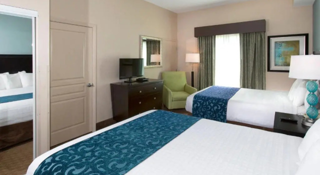 Четырёхместный люкс c 1 комнатой Hawthorn Extended Stay by Wyndham Orlando