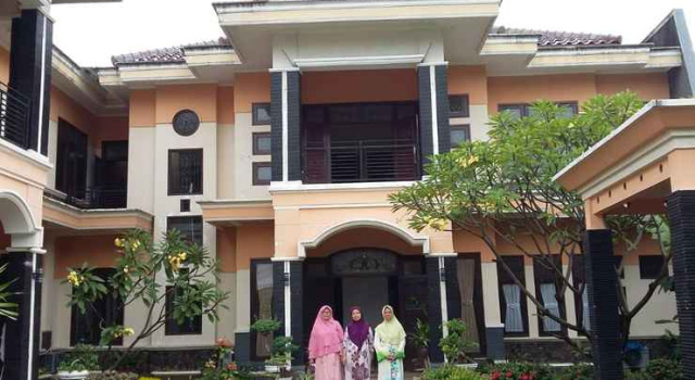 Sakinah Homey near Kutisari Road, Prenota Appartamento Hotel a Surabaya con parcheggio, Parcheggio