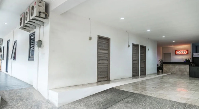 Sandang Residence by OYO Rooms, Book Hotel Jakarta Jakarta Province