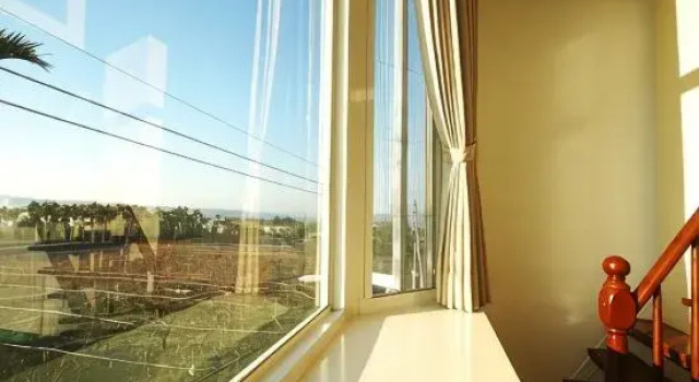 Люкс Warm House Hostel