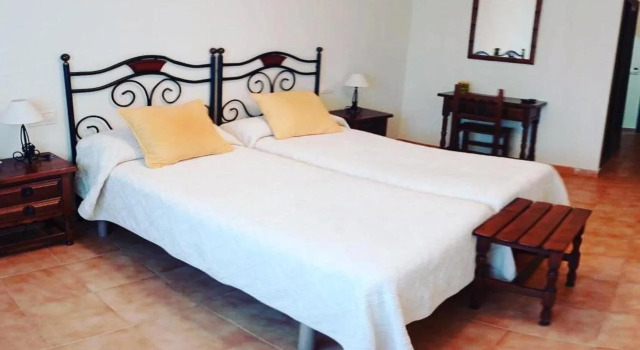 HOTEL AS MACEIRAS, 预订 酒店 阿波夫拉德特里韦斯 Ribeira Sacra