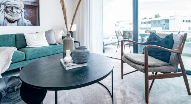 Inf4.2m- Modern City Apartment, Families Only, Забронировать Апартаменты/квартира Отели Эстепона с парковкой, рядом с Палеонтологический музей, Парковка