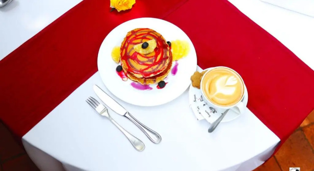 Izaak Walton Hotel, Đặt Khách sạn Khách sạn ở Embu bao gồm bữa sáng, Bữa sáng