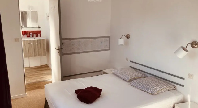 Hotel dAngleterre Etretat, Book Hotel Hotels in Upper Normandy with Breakfast, Breakfasts