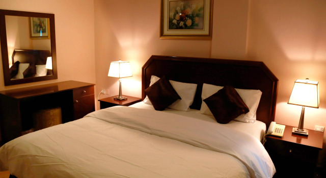 Falcon Hotel Apartments, Prenota Appartamento Al-Fujairah 