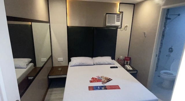 Двухместный номер Deluxe Hotel Sogo Santa Mesa