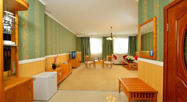Suite O'Azamat Hotel