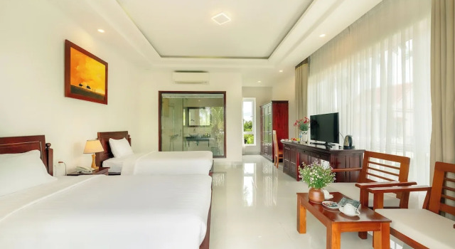 Двухместный номер Deluxe c 1 комнатой с видом на бассейн Hoi An Palmy Villa