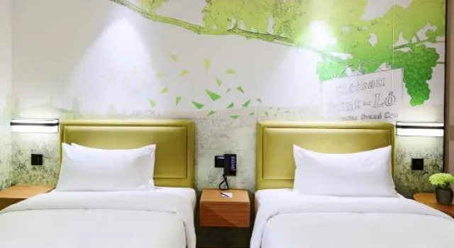 Номер Standard Hampton by Hilton Zhuhai Cheng Feng Plaza