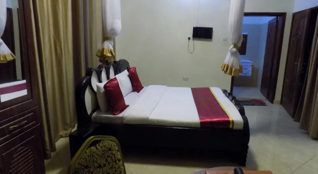 Двухместный номер Deluxe City Entry Hotel