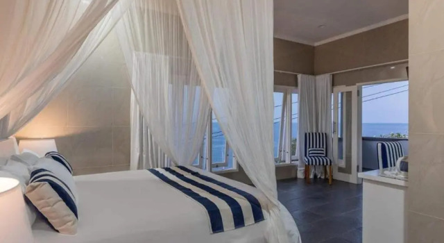 Bayu Cottages, Забронировать Отель Отели провинции Бали с завтраком, Завтраки