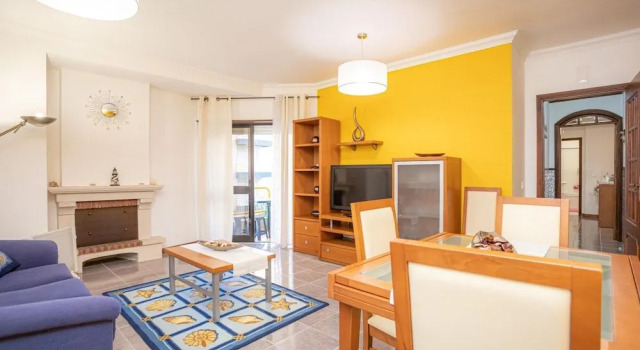 Tamargueira Beach Apartment, Забронировать Апартаменты/квартира Апартаменты Фигейра-да-Фош, рядом с Пляж Кларидаде, Апартаменты/квартира