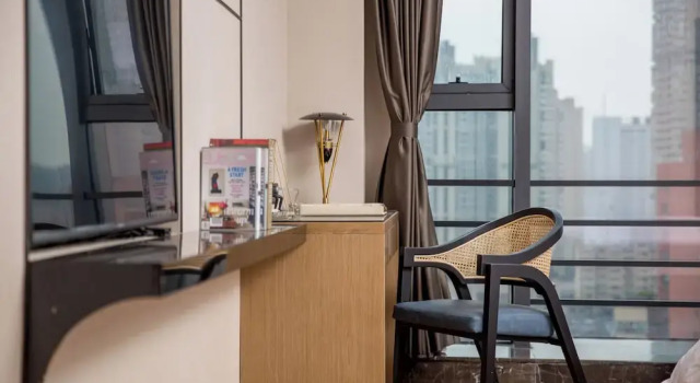 Двухместный номер Superior с видом на город Guangzhou Wenhua International Apartment