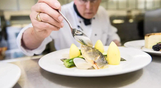 SCARMAN, Boek Hotel Hotels in Merseyside met zwembad, Zwembad