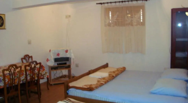 Apartments Kuss, Boek Appartement Kustici Pag