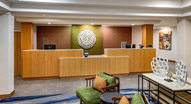 Fairfield Inn & Suites by Marriott Brunswick Freeport, Rezerwuj Hotel Hotele w New England z basenem, Basen
