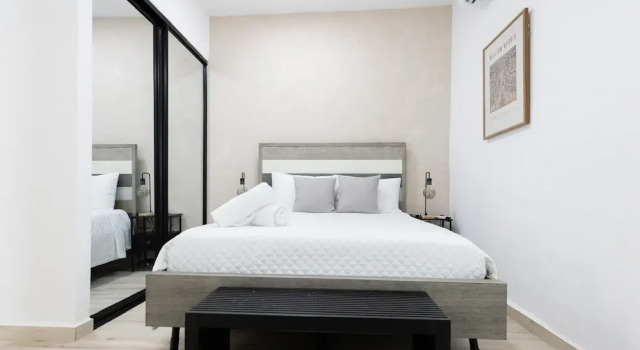 Апартаменты Comfort с балконом и с видом на город Santurtzi Complex