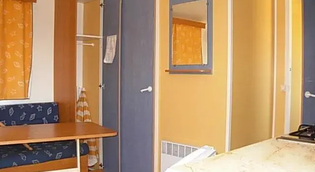 Team Holiday - Camping de Néguenou, Book Campingplads Camping og glamping i Prayssas, Campingplads