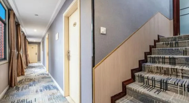 Zhijiang Kelly Hotel, Varaa Hotelli Zhijiang Hubei