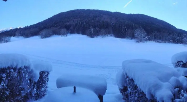 Studio entre lac et montagne, Забронировать Отель Бернекс Южный берег Женевского озера