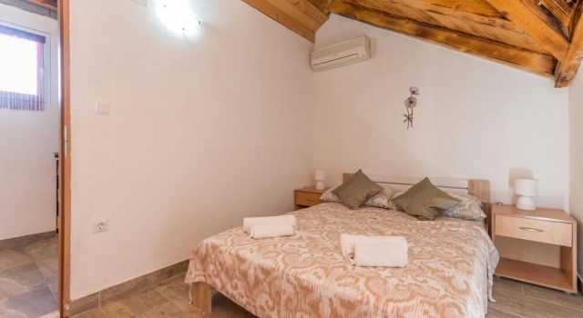 Lovely Home In Donje Rastane, Забронировать Отель Отели и гостиницы Донье-Раштане, Отель