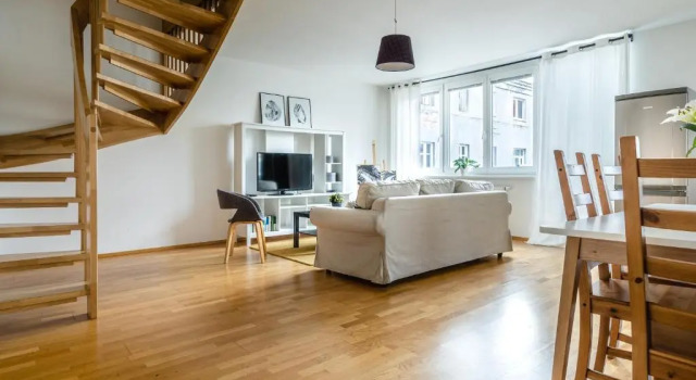 Апартаменты Deluxe с 3 комнатами Ambiente Serviced Apartments - Centre