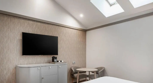 Двухместный номер Standard AC Hotel Recoletos by Marriott