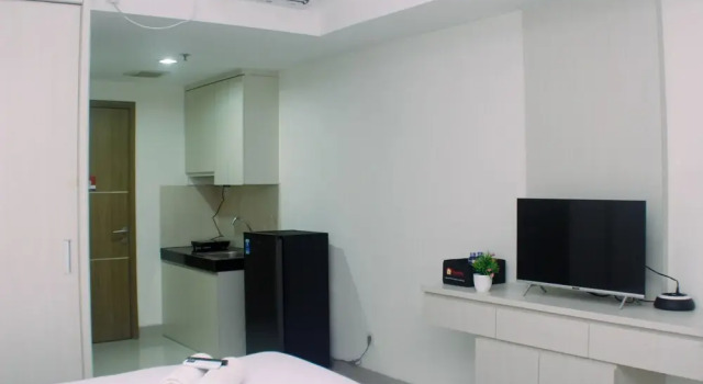 Nice Studio At Oasis Cikarang Apartment