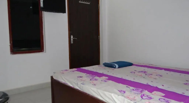 Hotel Nanda Tower, Забронировать Отель Отели штата Раджастхана с парковкой, Парковка