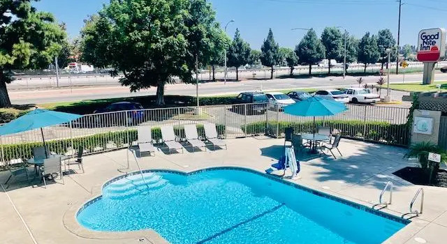 Кровать в общем номере Good Nite Inn Camarillo