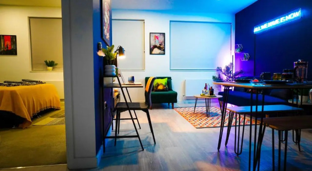 Апартаменты Deluxe Luxury Stevenage Town Centre Apartment