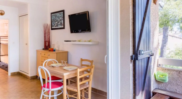 Les Hauts Du Port, Забронировать Отель Сен-Сир-сюр-Мер Bandol Wine Route