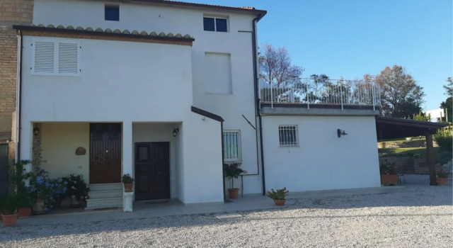 Villa with stunning views and private pool-Villa Matilde, Rezervovat Vila  